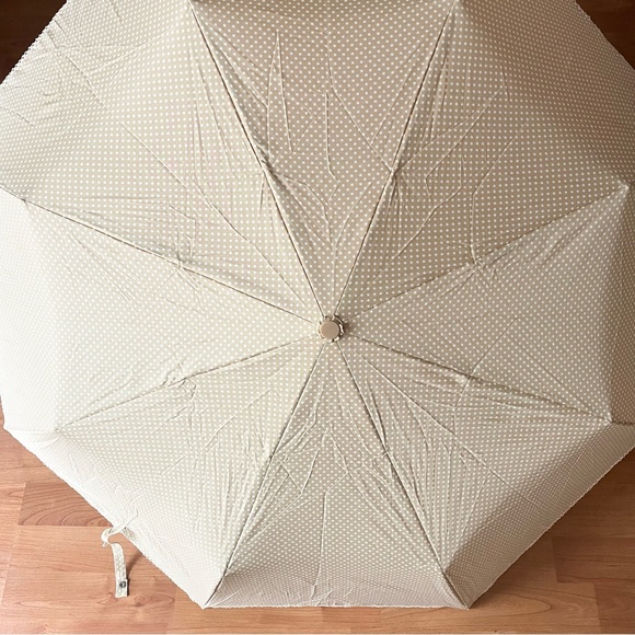 Isabella’s Journey Umbrella - Picture 9 of 9